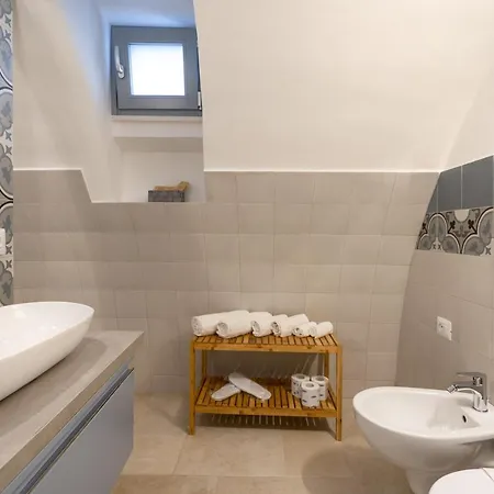 Apartament La Scala Del Borgo *
